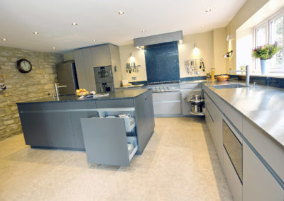 Tackley Modern Cottage Kitchen